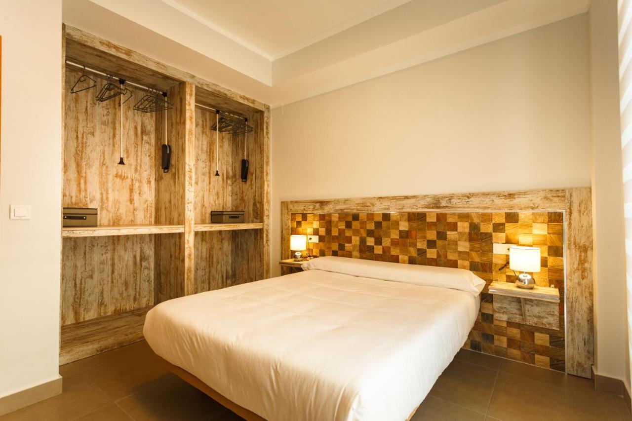 Apartamentos Turisticos Cullar Vega エクステリア 写真
