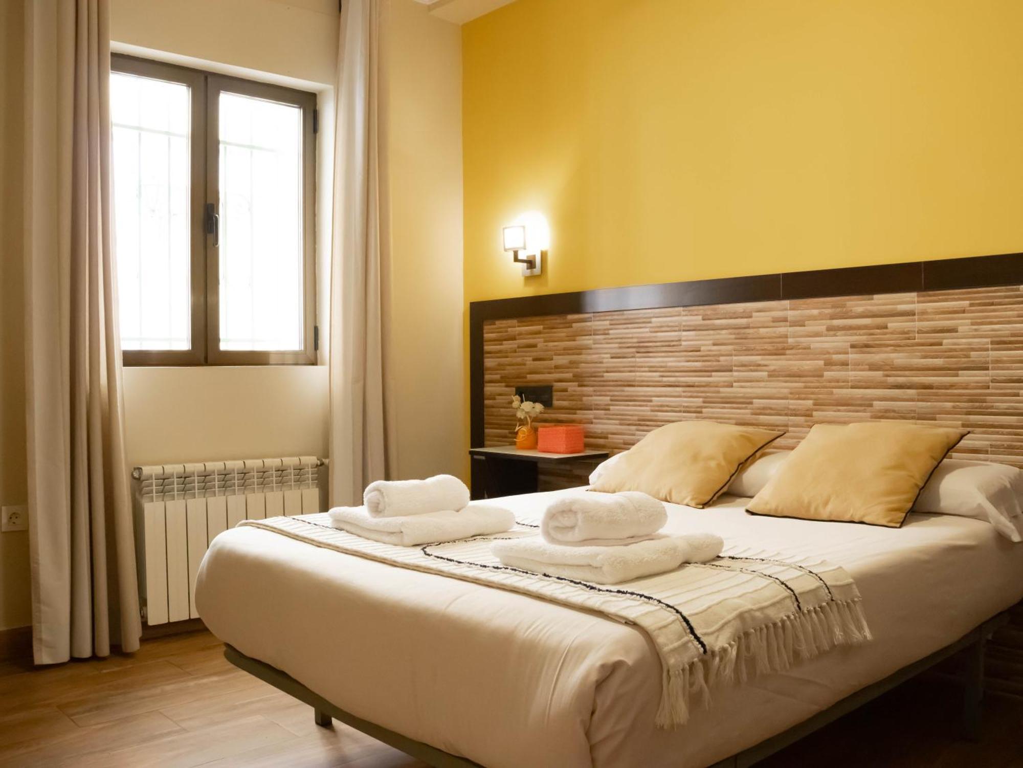 Apartamentos Turisticos Cullar Vega エクステリア 写真