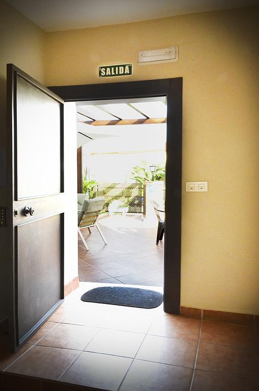 Apartamentos Turisticos Cullar Vega エクステリア 写真
